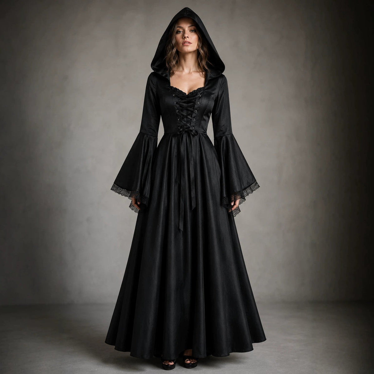 Haunted Manor — Robe de sorcière noire