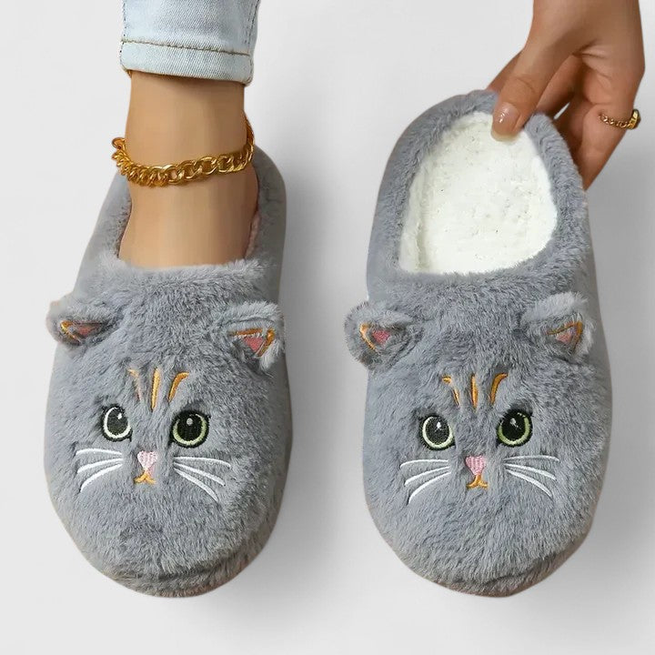 Zoelani™  - Comfortable Slippers